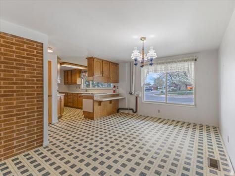 1204 E Iris Lane Millcreek UT 84106