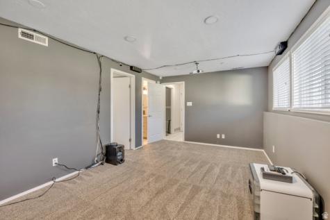 371 W 1125 N Centerville UT 84014