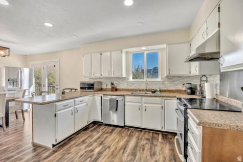 371 W 1125 N Centerville UT 84014