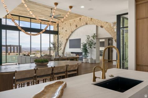 298 E Colima Road Washington UT 84780