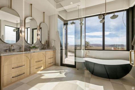 298 E Colima Road Washington UT 84780