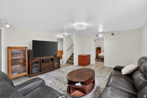 935 S 880 W Payson UT 84651