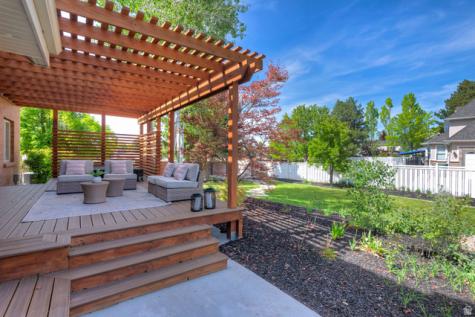 16 E Gatehouse Lane S Sandy UT 84092