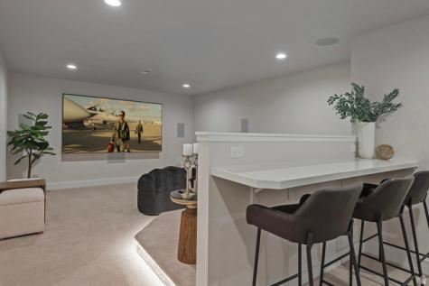 16 E Gatehouse Lane S Sandy UT 84092