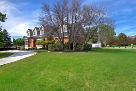 16 E Gatehouse Lane S Sandy UT 84092