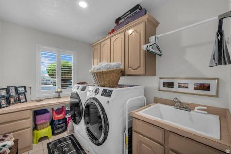 1674 N Lava Flow Drive St. George UT 84770