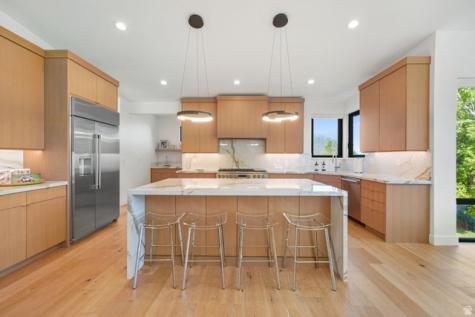 3667 E Little Cottonwood Road Sandy UT 84092