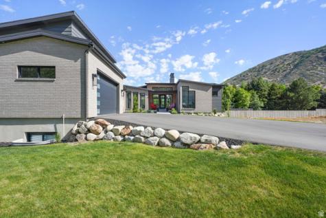 3667 E Little Cottonwood Road Sandy UT 84092
