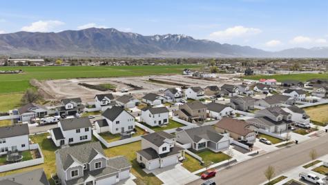 892 N 900 W Tremonton UT 84337