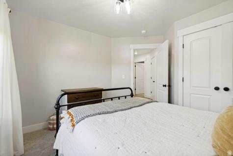 983 W 1550 S Springville UT 84663
