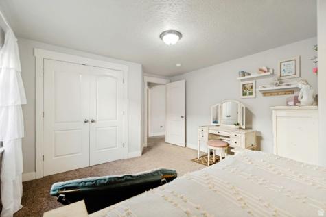 983 W 1550 S Springville UT 84663