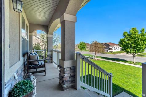 983 W 1550 S Springville UT 84663