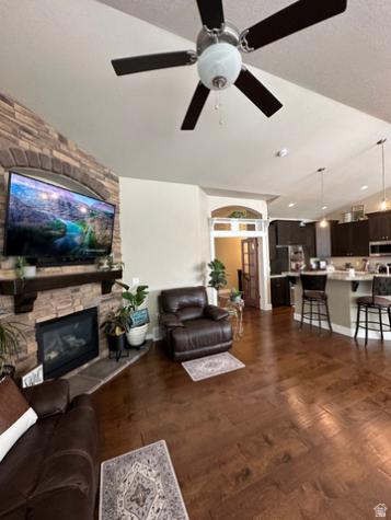 338 S 1230 E Tooele UT 84074