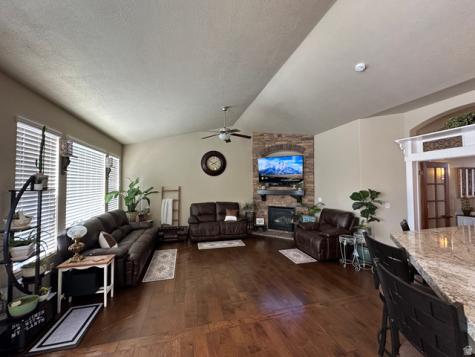 338 S 1230 E Tooele UT 84074