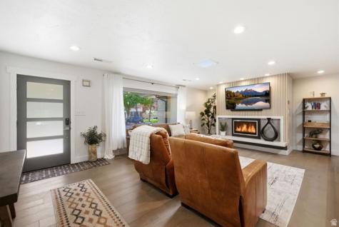 2215 N 1400 E Provo UT 84604