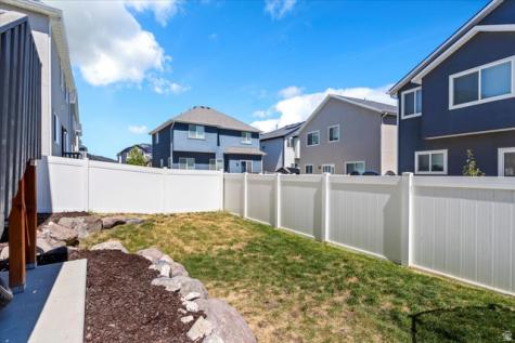 7168 N Silver Spring Way E Eagle Mountain UT 84005