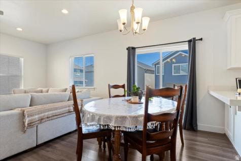 7168 N Silver Spring Way E Eagle Mountain UT 84005