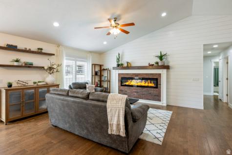 15804 S Packsaddle Drive W Bluffdale UT 84065