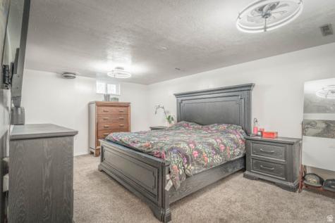 417 Marilyn Drive Clearfield UT 84015