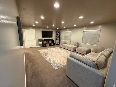 7766 S 5320 W West Jordan UT 84081