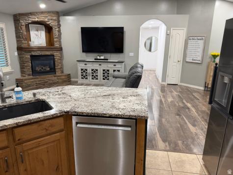 7766 S 5320 W West Jordan UT 84081