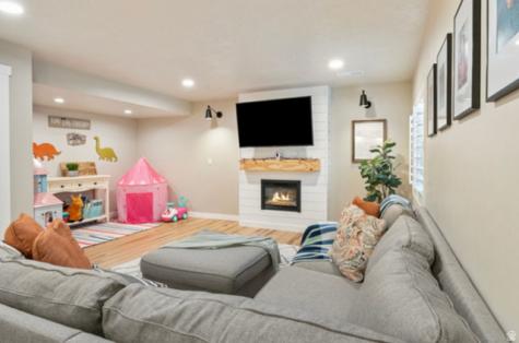 1295 E Granite Peak Road Eagle Mountain UT 84005