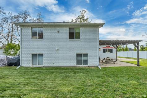 610 N Main Street Centerville UT 84014