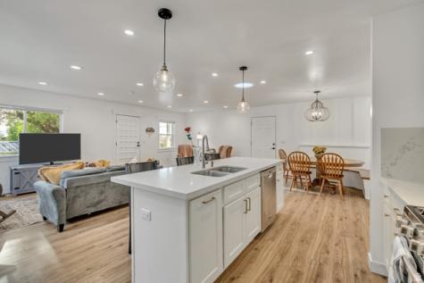 610 N Main Street Centerville UT 84014