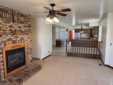 1273 N Newport Lane Kaysville UT 84037