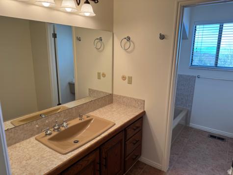 1273 N Newport Lane Kaysville UT 84037