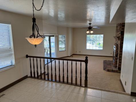 1273 N Newport Lane Kaysville UT 84037