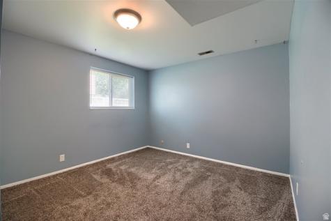 4285 S 390 E Millcreek UT 84107