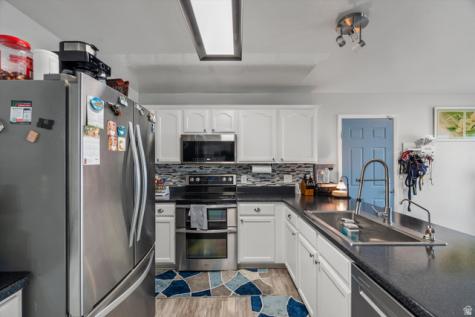 1969 S 575 E Clearfield UT 84015