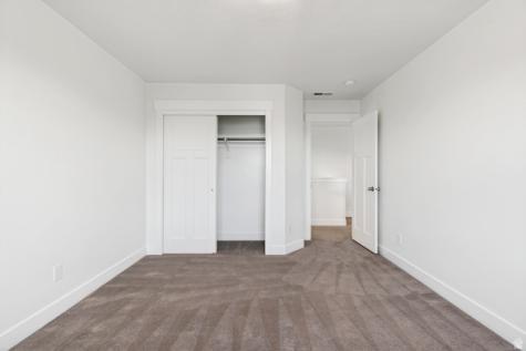 965 Freedom Point Way Bluffdale UT 84065