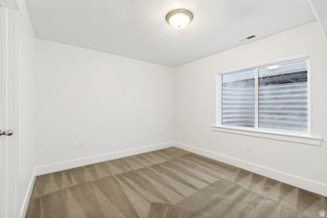 965 Freedom Point Way Bluffdale UT 84065