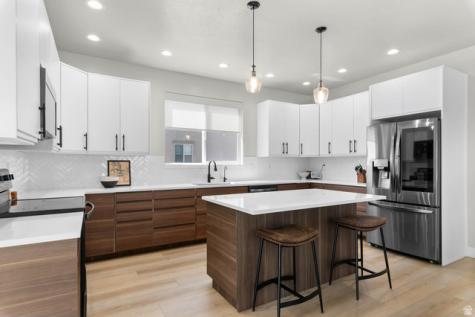708 N Devonshire Drive Saratoga Springs UT 84045