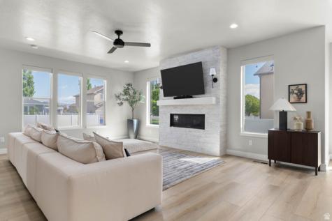 708 N Devonshire Drive Saratoga Springs UT 84045