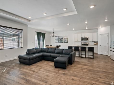 663 W 1360 N Tooele UT 84074