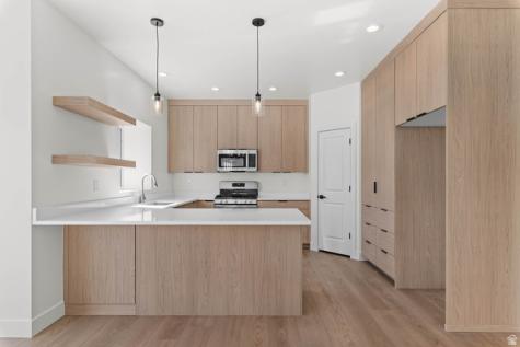 241 E 670 S Payson UT 84651