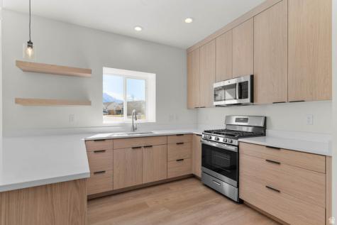 241 E 670 S Payson UT 84651
