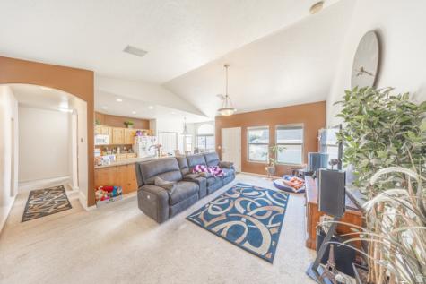 1125 W 3090 S Syracuse UT 84075