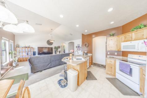 1125 W 3090 S Syracuse UT 84075