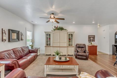 919 E 2050 N North Ogden UT 84414