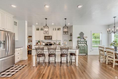 919 E 2050 N North Ogden UT 84414