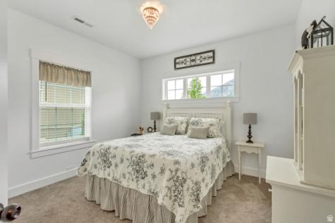 919 E 2050 N North Ogden UT 84414