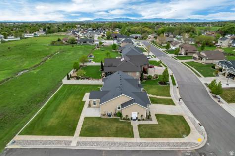 919 E 2050 N North Ogden UT 84414