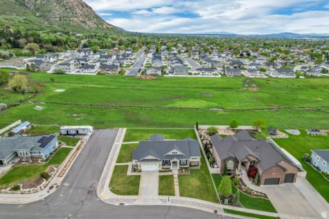 919 E 2050 N North Ogden UT 84414