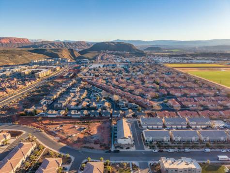 1269 E Pine Valley Street Washington UT 84780