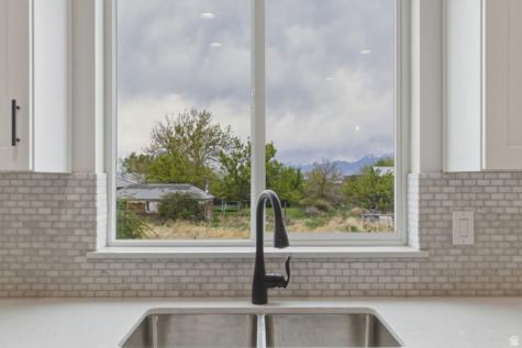 1327 E 320 S Payson UT 84651