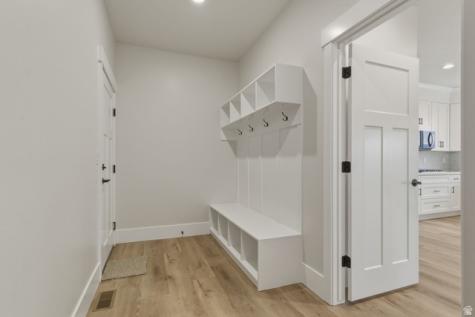 1327 E 320 S Payson UT 84651